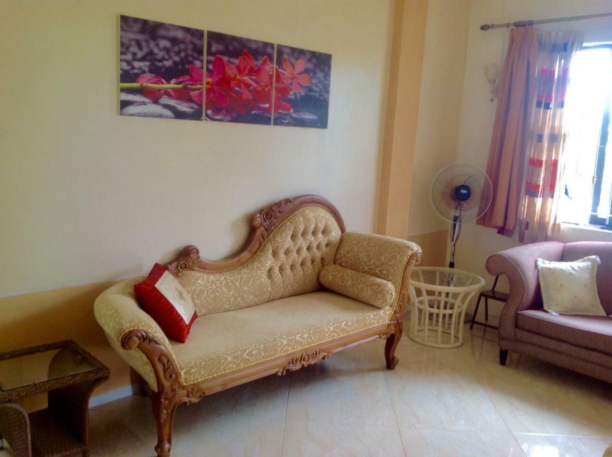 Cardamon Villa Is A 2 Bedroom With 1 Bathroom And Seperate Toilet Detached House With Ac And Swimming Pool , 5 Minutes Walk From Flic En Flac Public Beach Flic en Flac Exterior foto